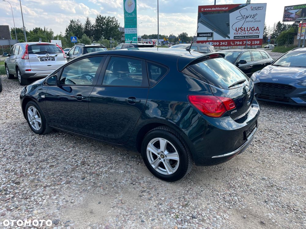 Opel Astra 1.6 Color Edition - 35