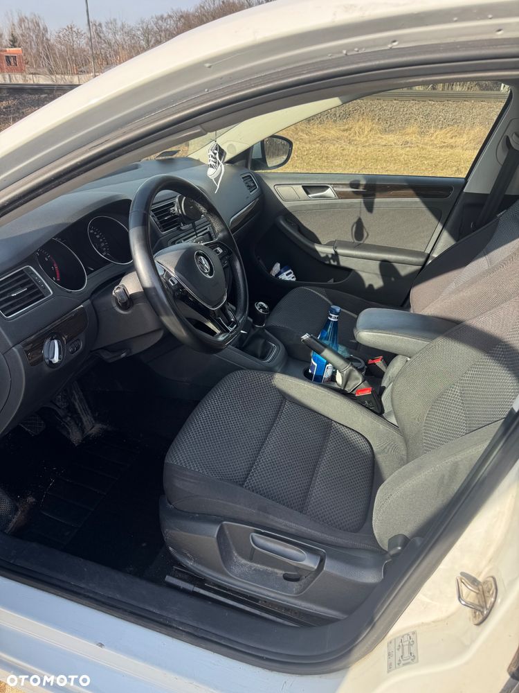 Volkswagen Jetta 1.4 TSI BMT Comfortline - 9