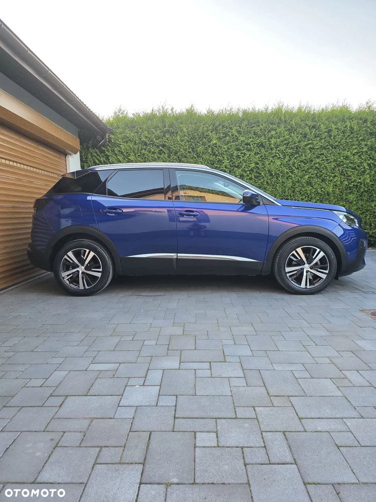 Peugeot 3008 1.2 PureTech Allure S&S - 6