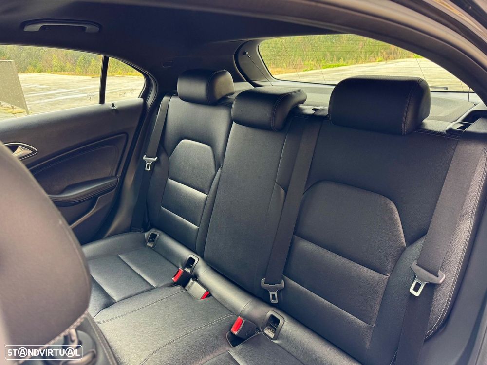 Mercedes-Benz A 180 CDI (BlueEFFICIENCY) Urban - 9