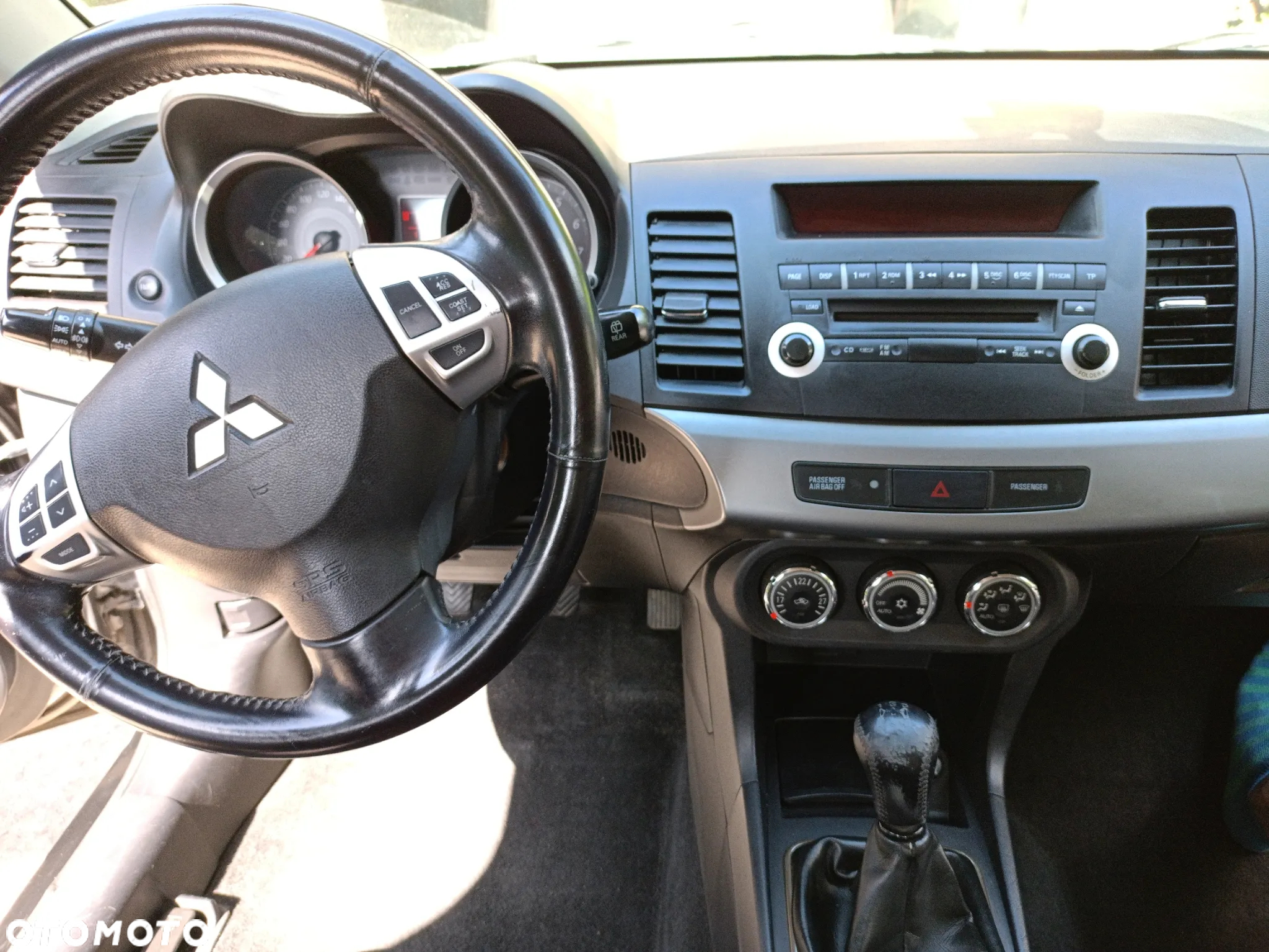 Mitsubishi Lancer 1.8 Intense - 2