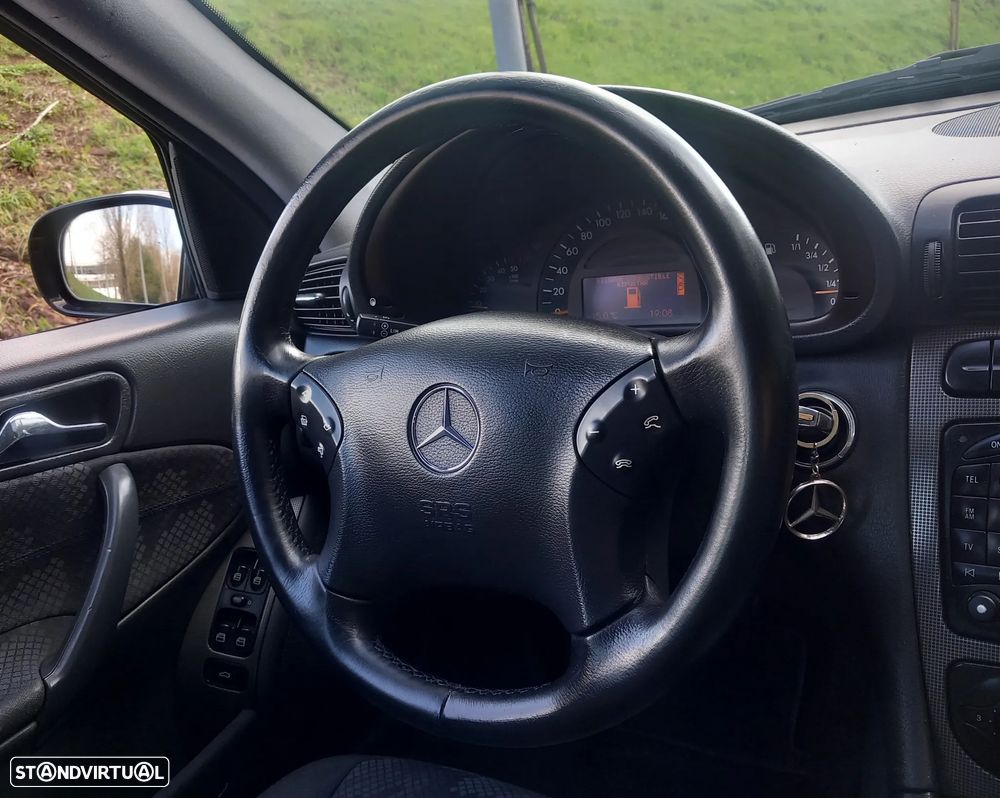 Mercedes-Benz C 220 - 15