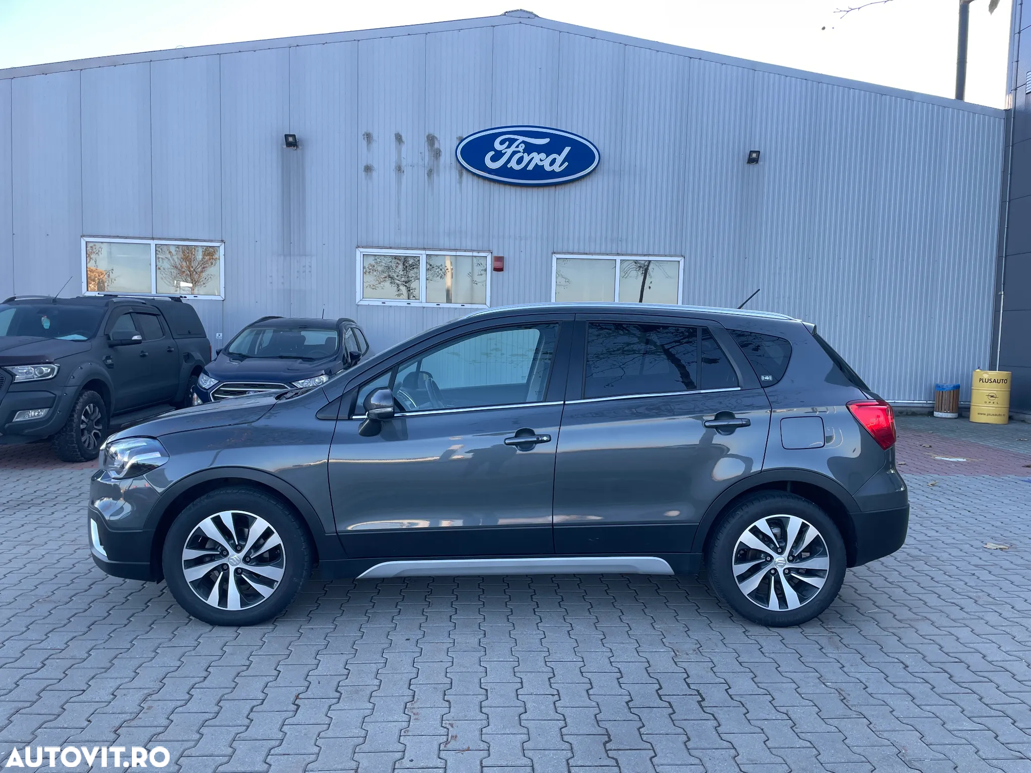 Suzuki SX4 S-Cross 1.4 ALLGRIP Luxus Aut. - 4