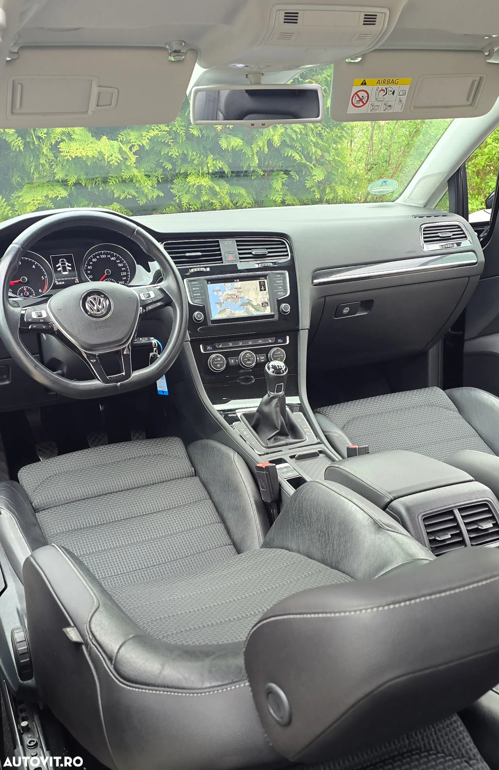 Volkswagen Golf 2.0 TDI BMT Highline - 32