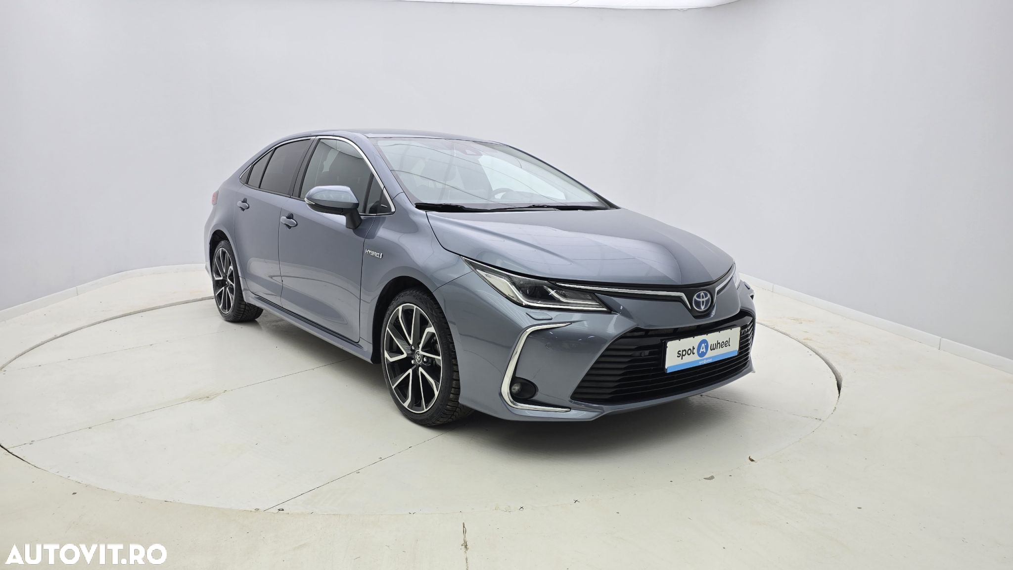 Toyota Corolla - 4