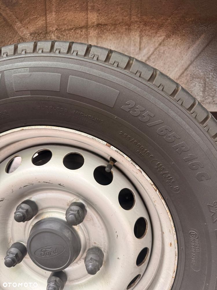 Ford Transit - 10