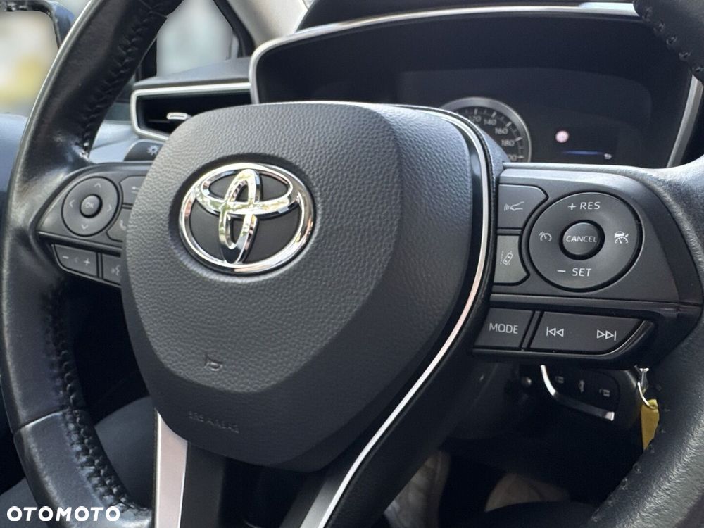 Toyota Corolla - 19
