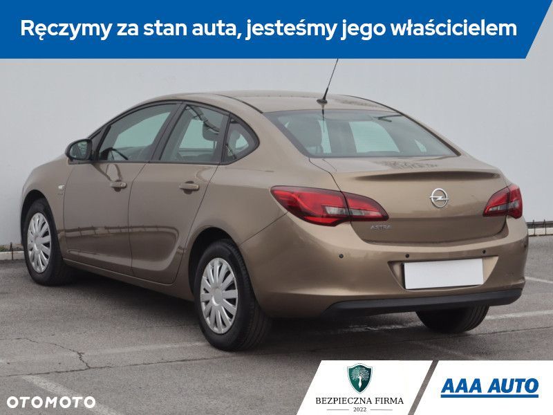 Opel Astra - 6