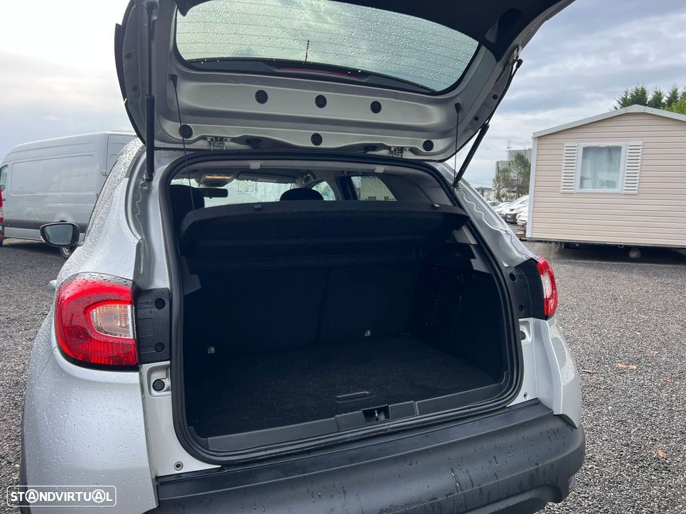 Renault Captur 0.9 TCE Exclusive - 29