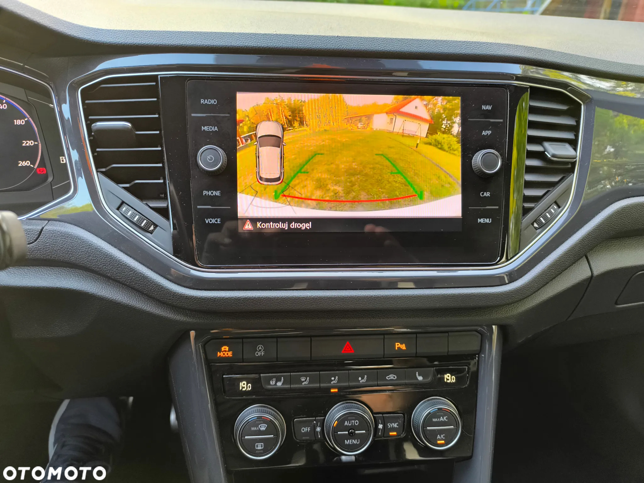 Volkswagen T-Roc 1.5 TSI ACT Premium DSG - 17