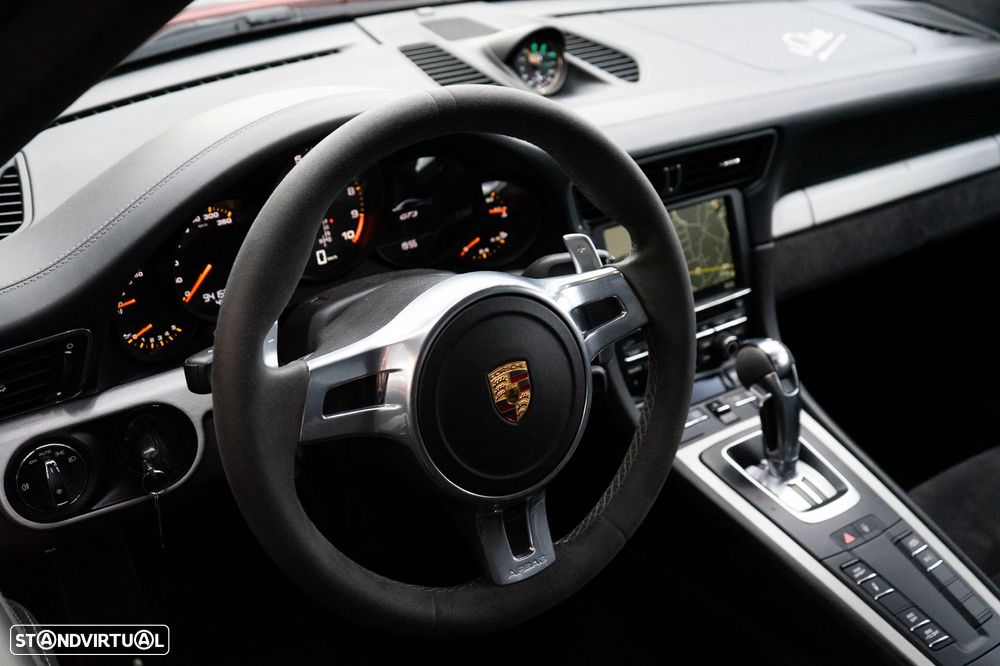 Porsche 911 (991) GT3 - 6