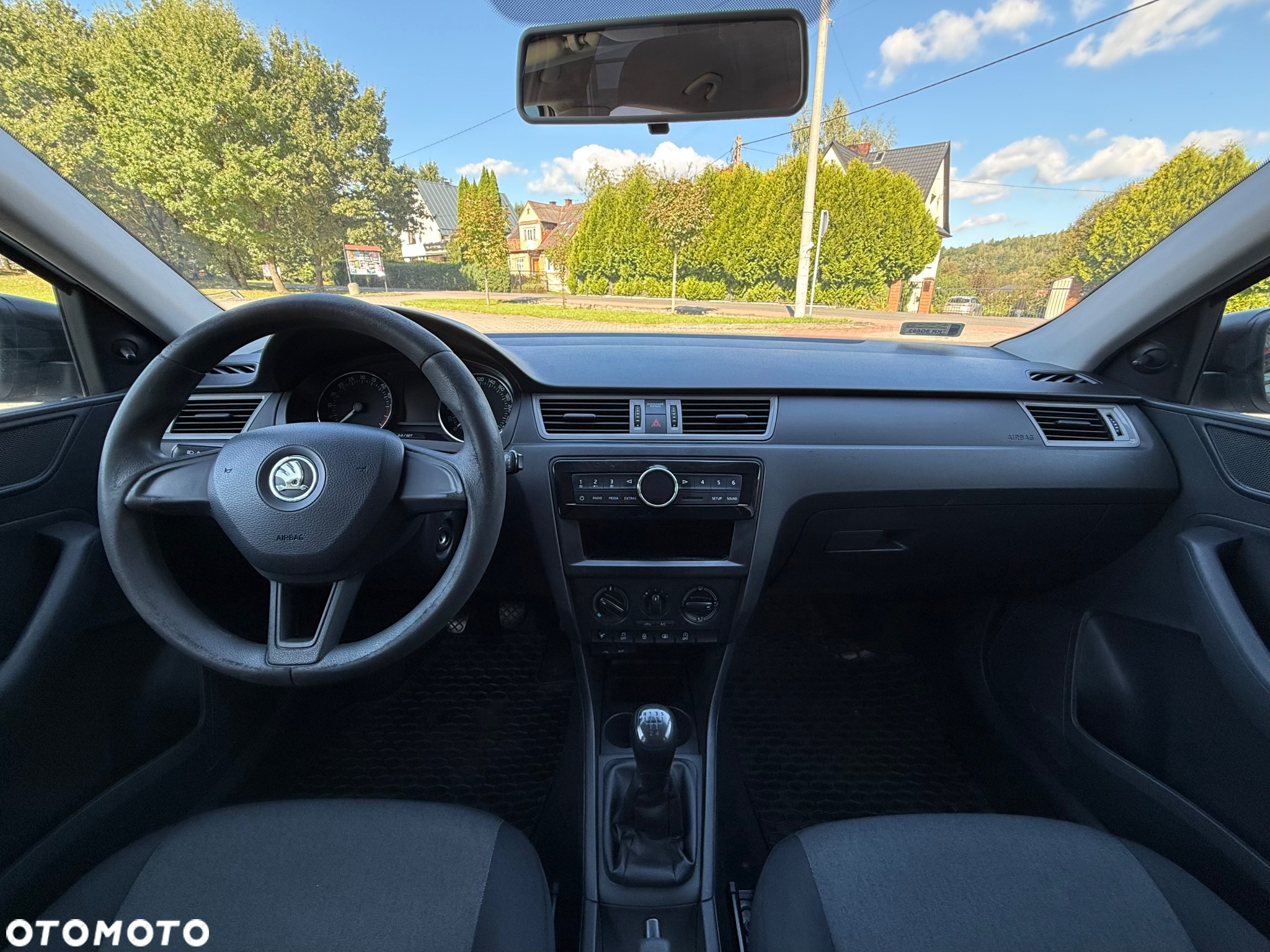 Skoda RAPID 1.6 TDI DPF Ambition - 17