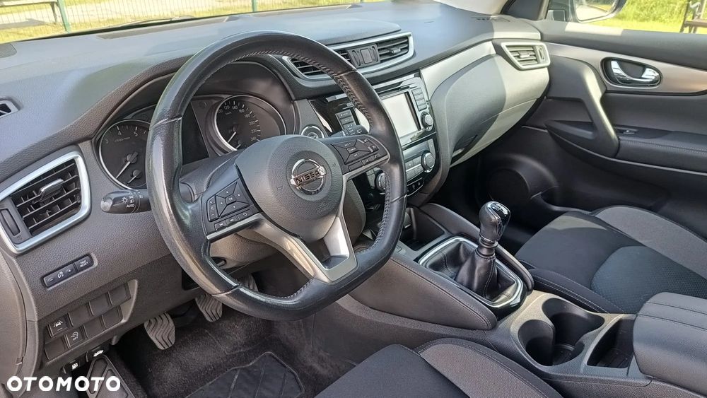 Nissan Qashqai 1.3 DIG-T N-Connecta - 13