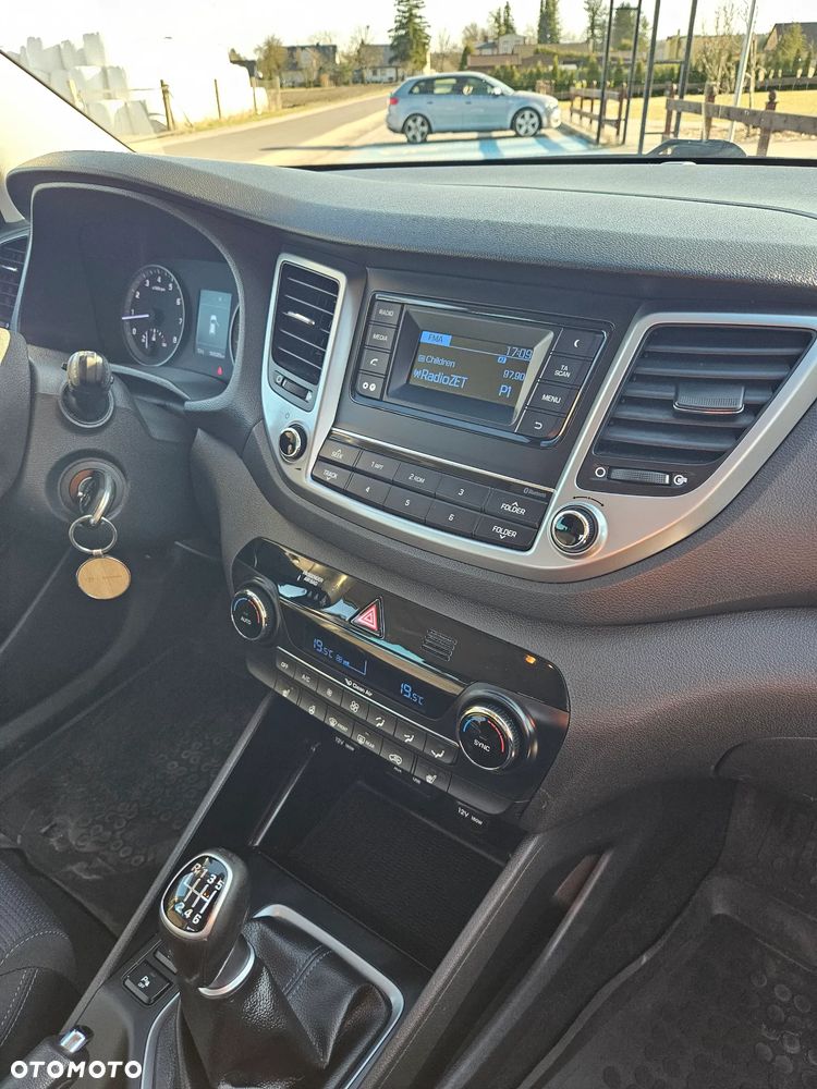 Hyundai Tucson 1.6 GDI BlueDrive Comfort 2WD - 9
