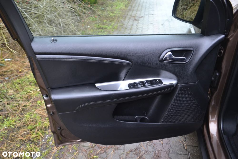 Fiat Freemont 2.0 Multijet Urban - 12