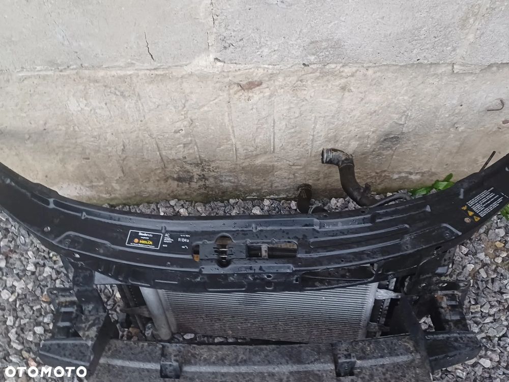 PAS PRZEDNI CHŁODNICE SKODA FABIA 2 ROOMSTER 1.4 BENZYNA 07- - 5