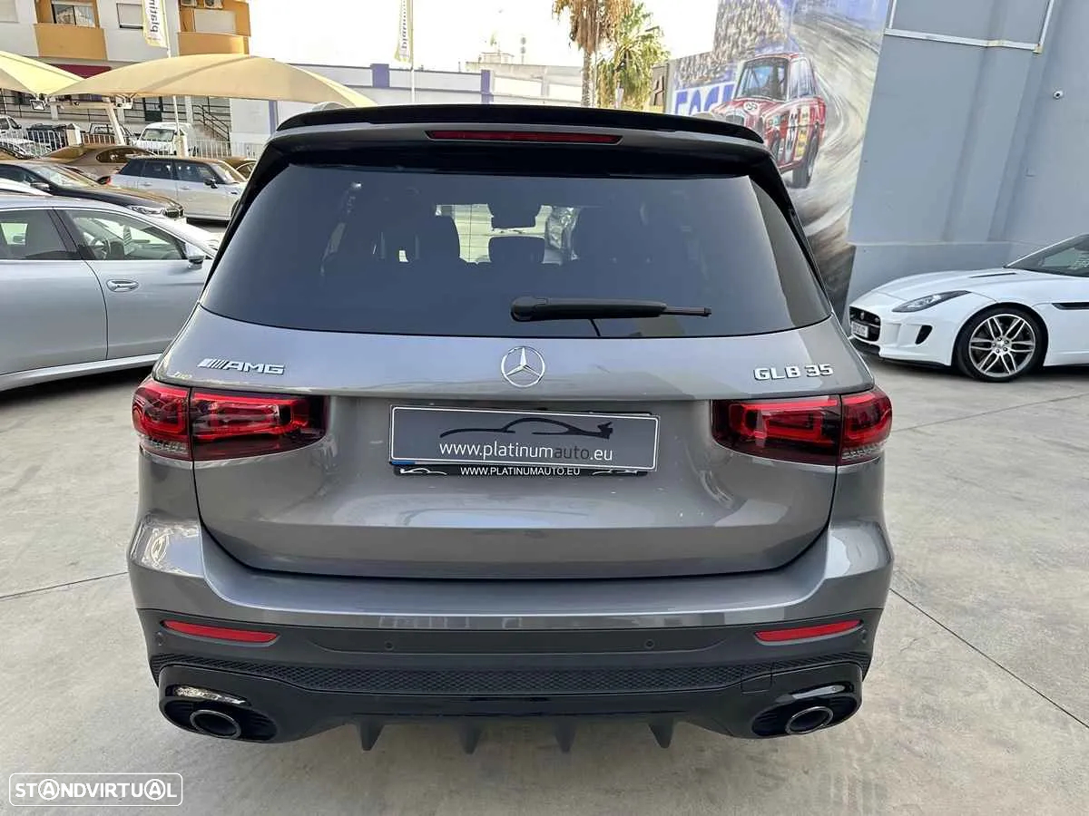 Mercedes-Benz GLB 35 AMG 4Matic - 4