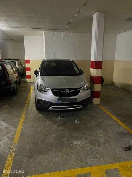 Arrendo lugar de garagem na Rua Sousa Aroso, n 694 Matosinhos - Grande imagem: 3/5