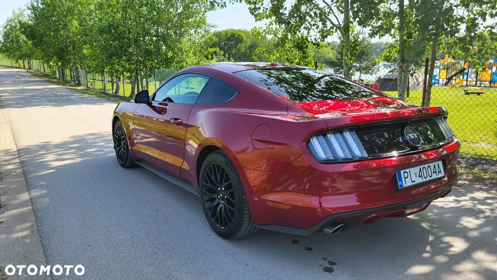 Ford Mustang 5.0 V8 GT - 10