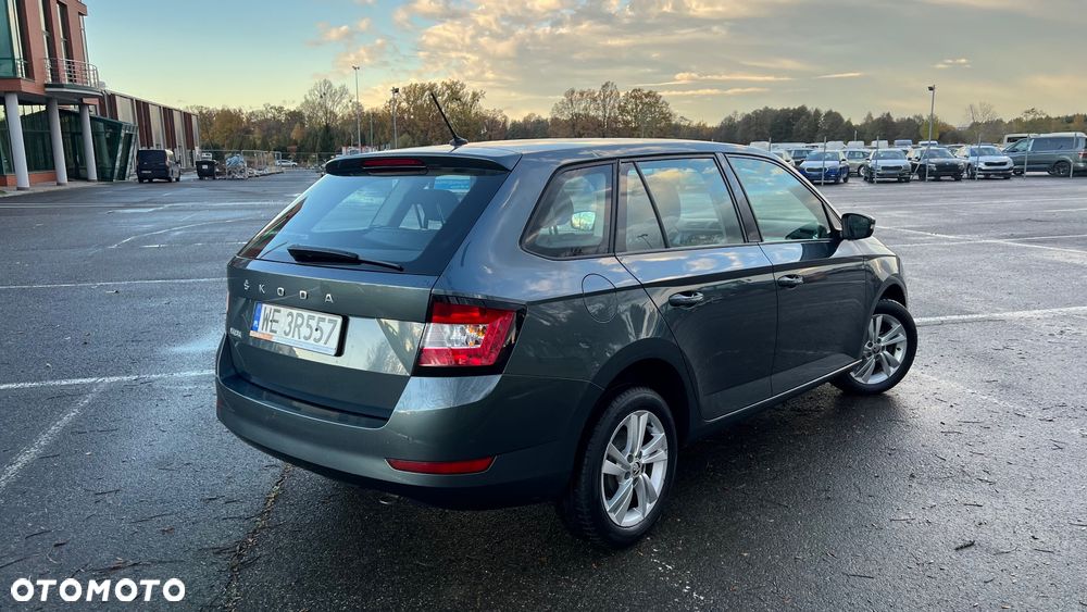Skoda Fabia 1.0 TSI Ambition - 4