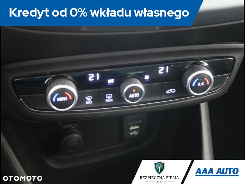 Opel Crossland X - 13