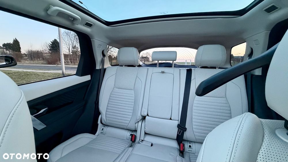 Land Rover Discovery Sport - 23