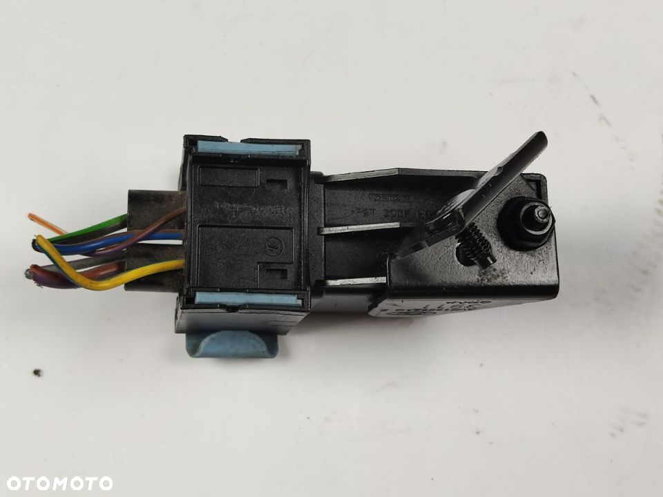 CITROEN PEUGEOT FORD Przekaźnik Świec Żarowych 51 299 049 - 3