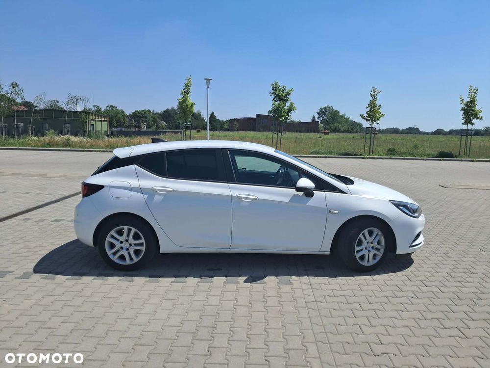 Opel Astra - 2