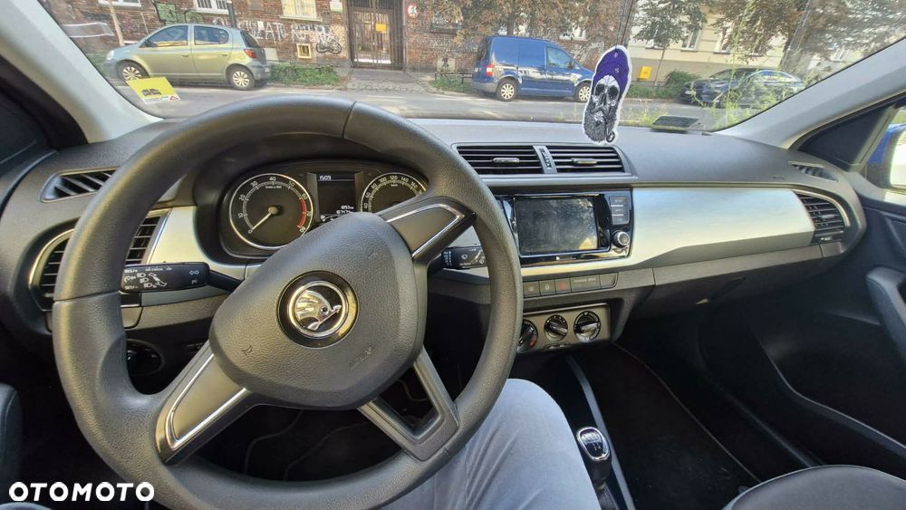 Skoda Fabia - 12