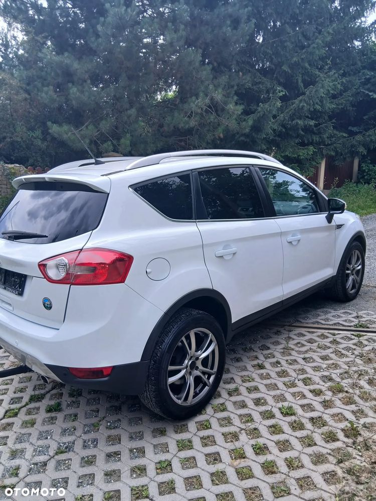 Ford Kuga 2.0 TDCi 4x4 Titanium - 8