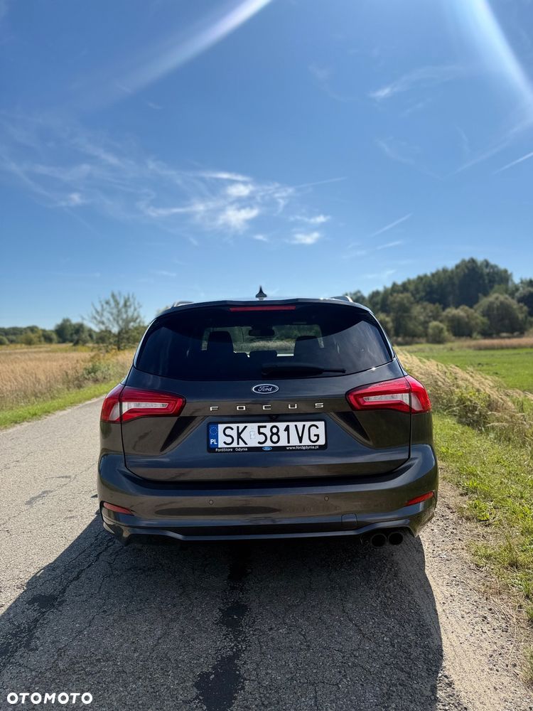 Ford Focus 1.5 EcoBoost ST-Line X - 5