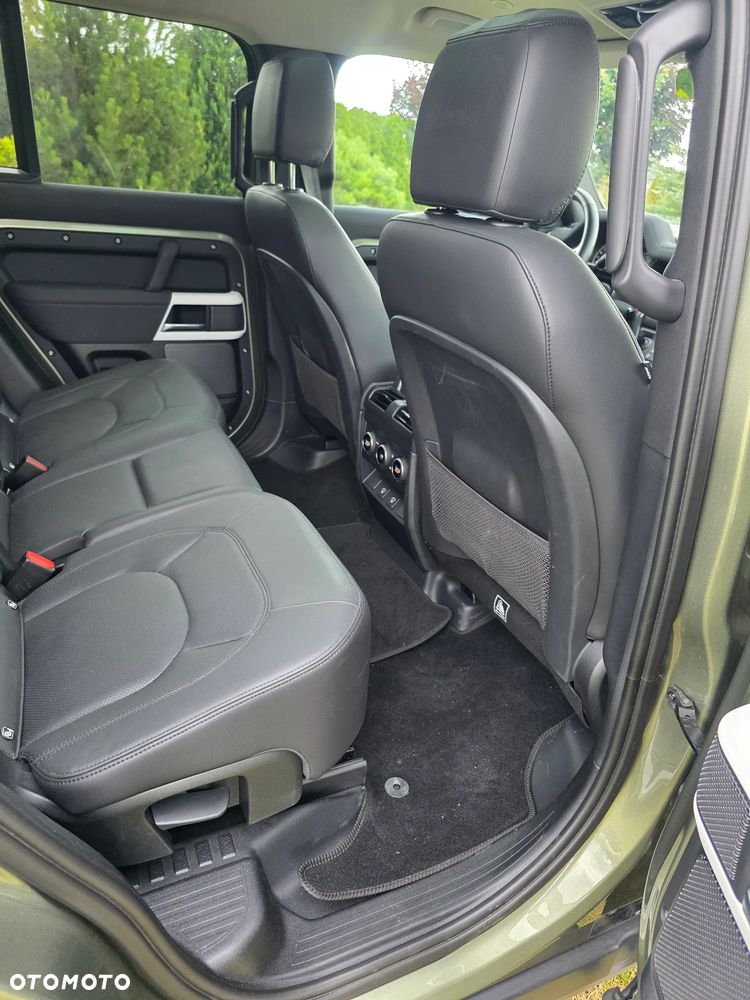 Land Rover Defender 3.0 P400 mHEV X-Dynamic SE - 7