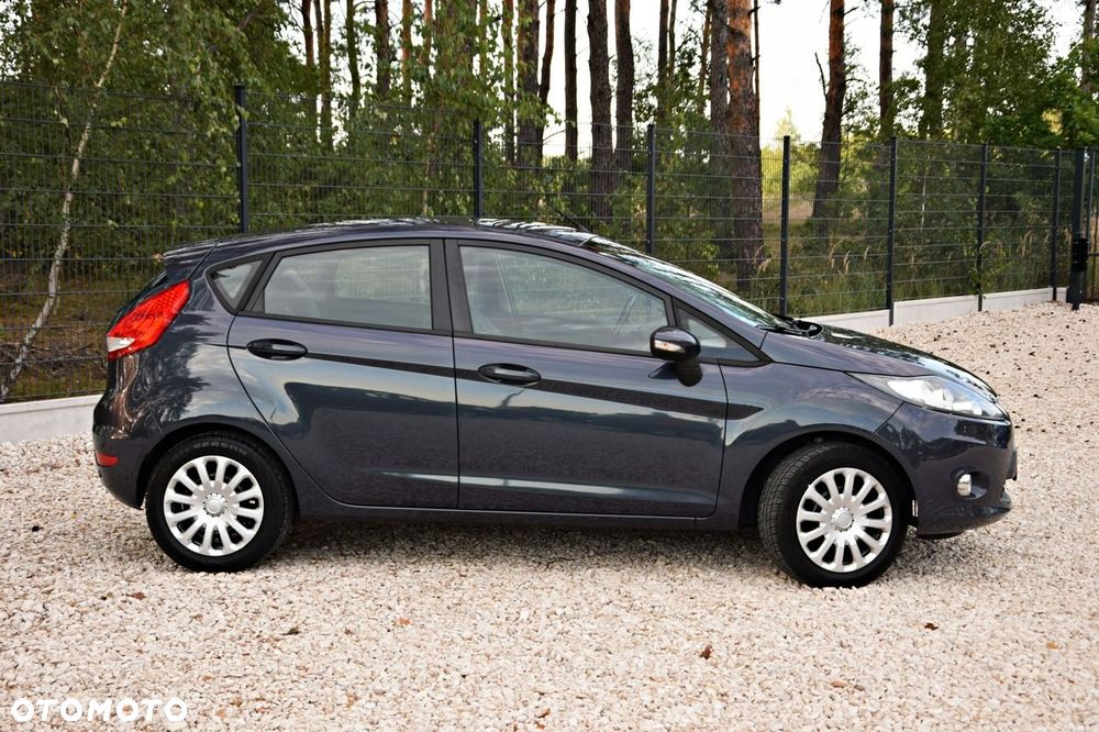 Ford Fiesta - 19