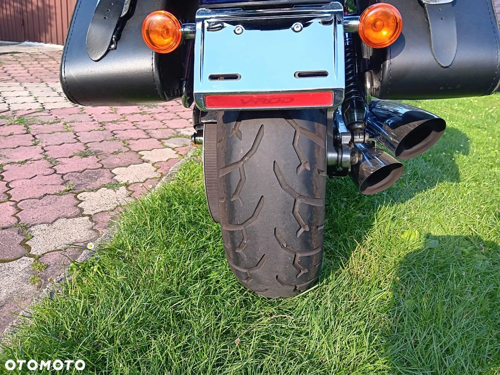 Harley-Davidson V-Rod Street Rod - 8