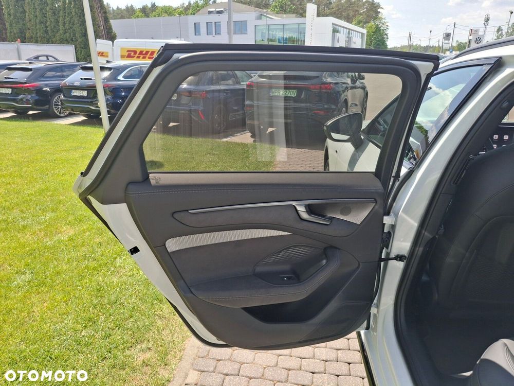 Audi A6 Avant - 24