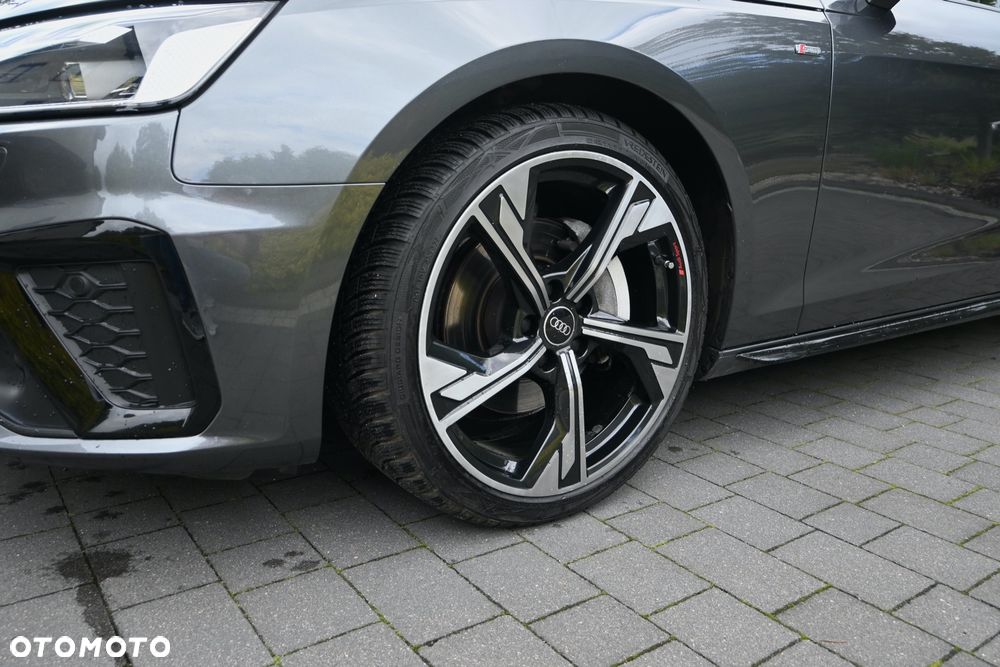 Audi A4 Limousine 40 TFSI quattro S tronic S line - 38
