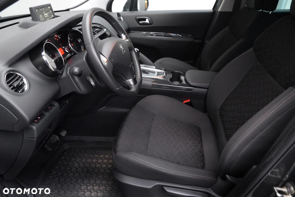 Peugeot 3008 1.6 BlueHDi Active S&S EAT6 - 7