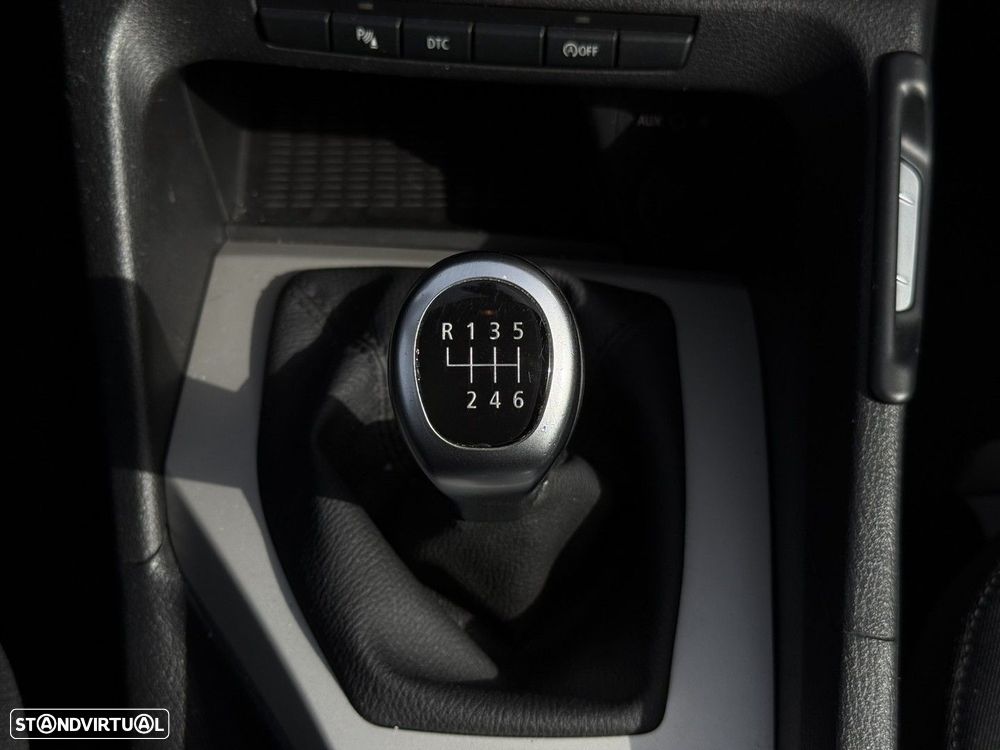 BMW X1 18 d sDrive - 13