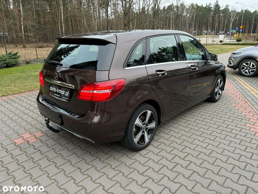Mercedes-Benz Klasa B 250 - 9