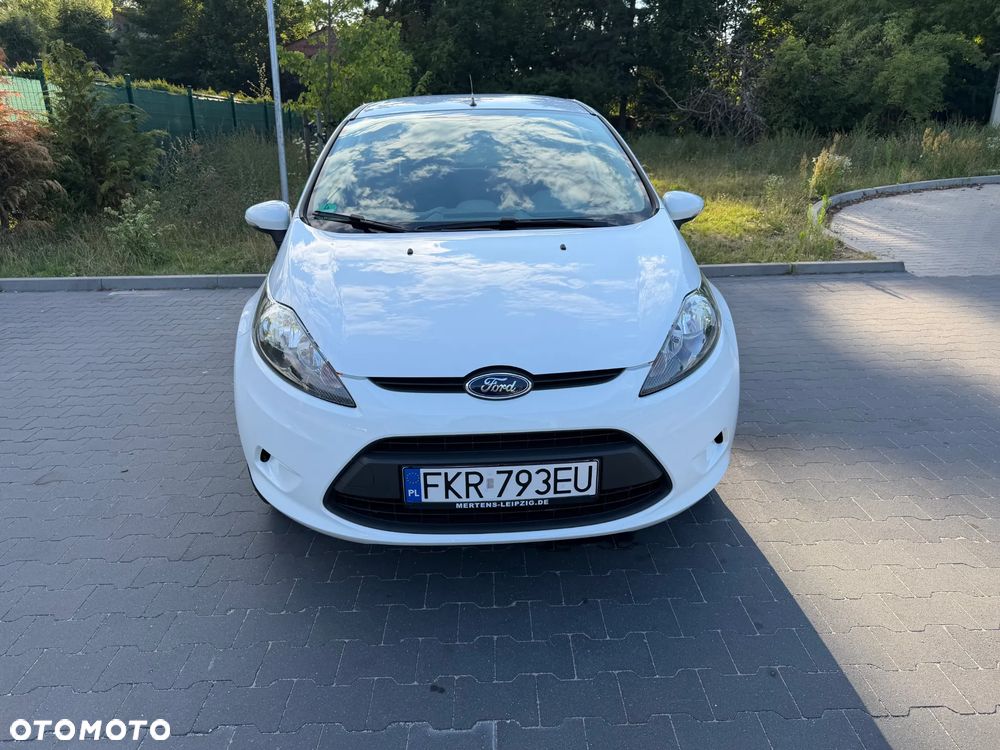Ford Fiesta 1.25 Ambiente EU5 - 3