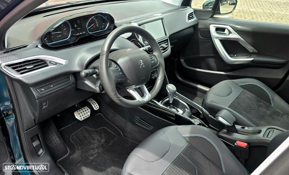 Peugeot 2008 PureTech 110 Stop&Start EAT6 Crossway - 9