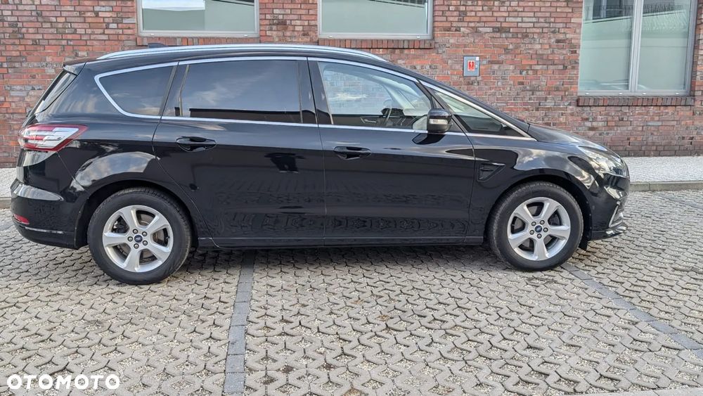 Ford S-Max 2.0 EcoBlue Titanium - 4