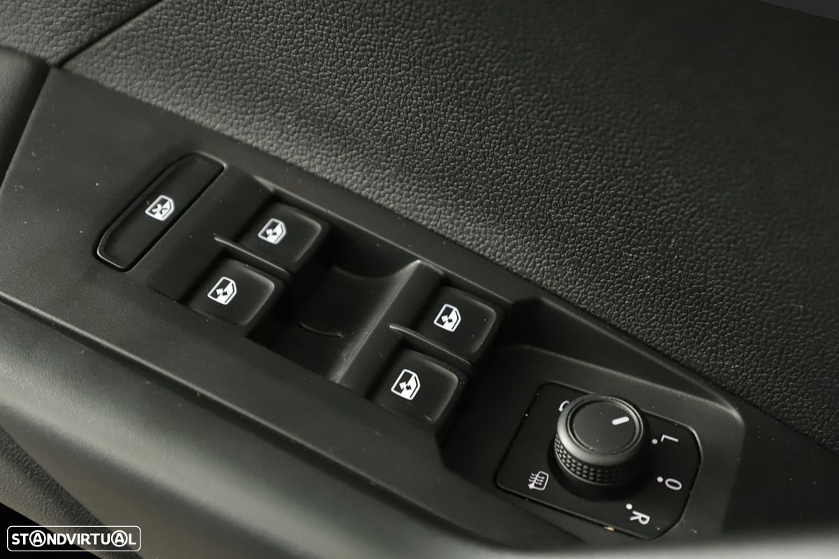 VW T-Cross 1.0 TSI - 17