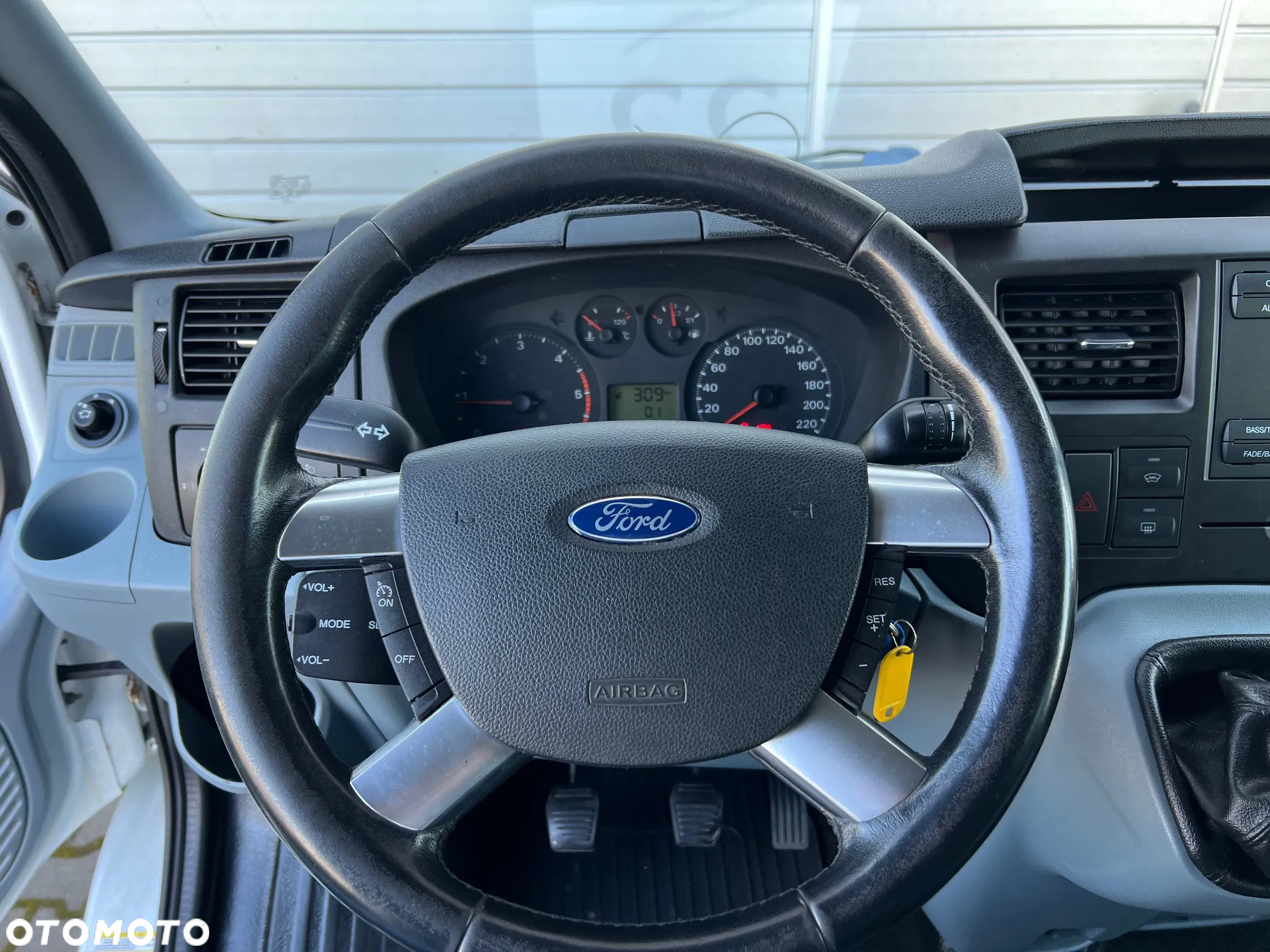 Ford Transit - 10