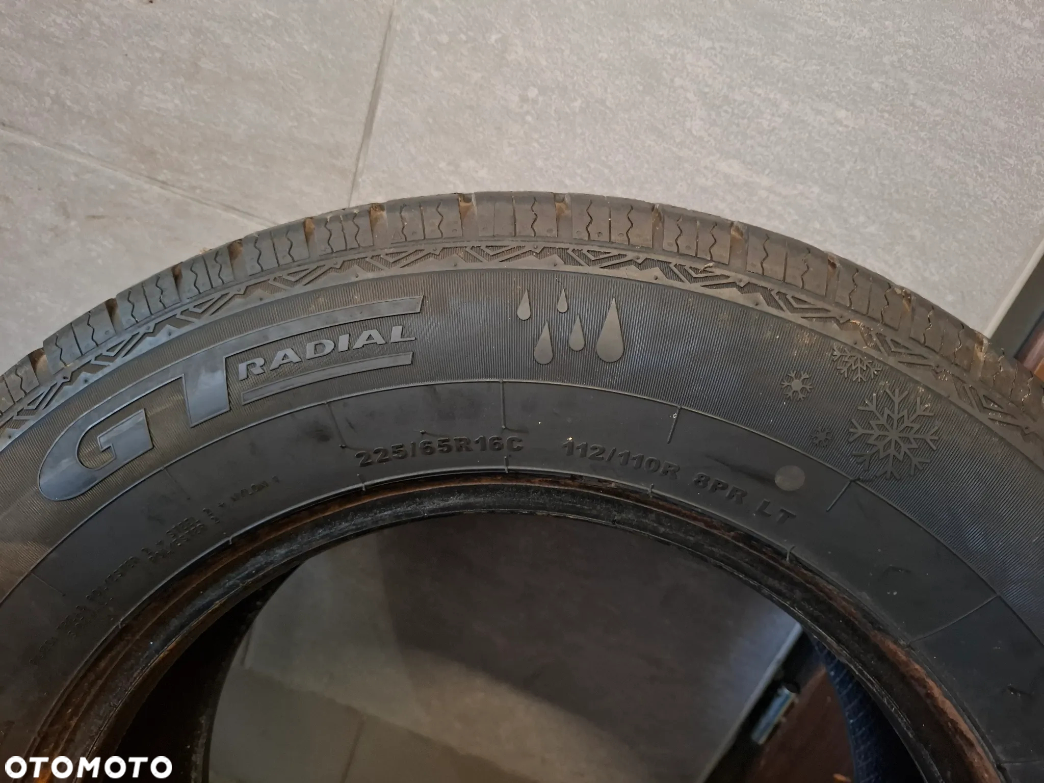 Opona wielosezon Radial MAXmiler GT 225/65R16C bieżnik opony 5mm - 5