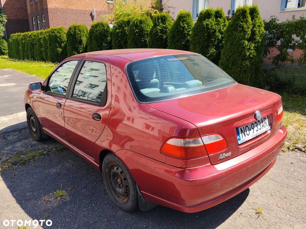 Fiat Albea - 3
