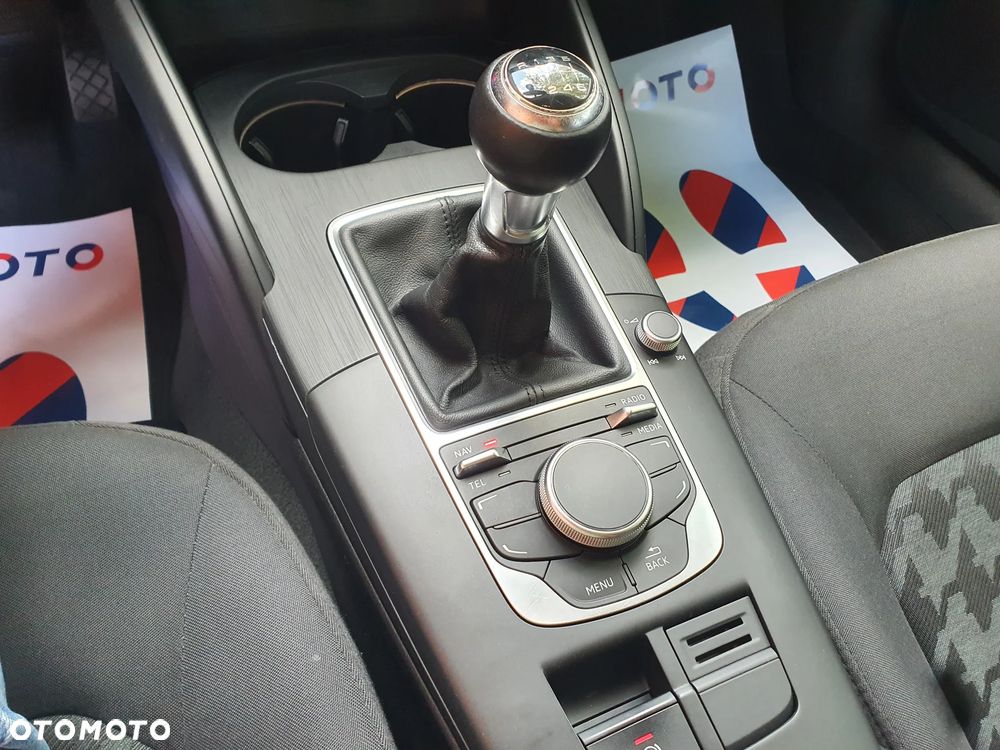 Audi A3 Sportback 1.6 TDI sport - 18