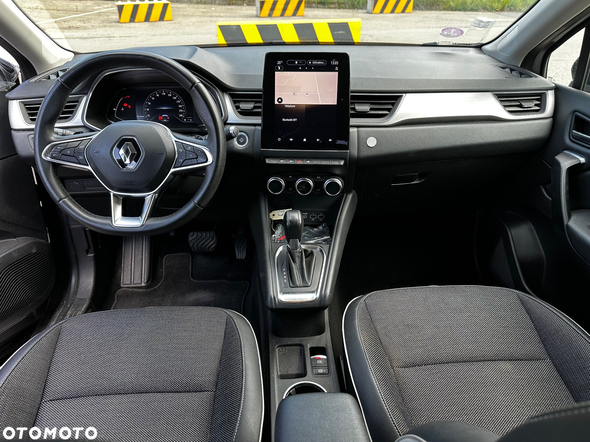 Renault Captur - 12