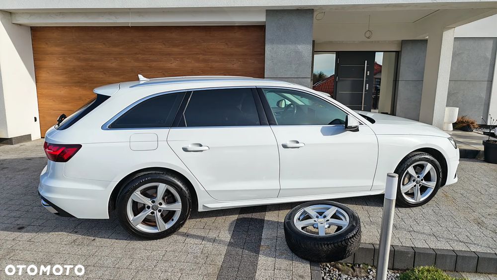 Audi A4 Avant 40 TDI quattro S tronic advanced - 24