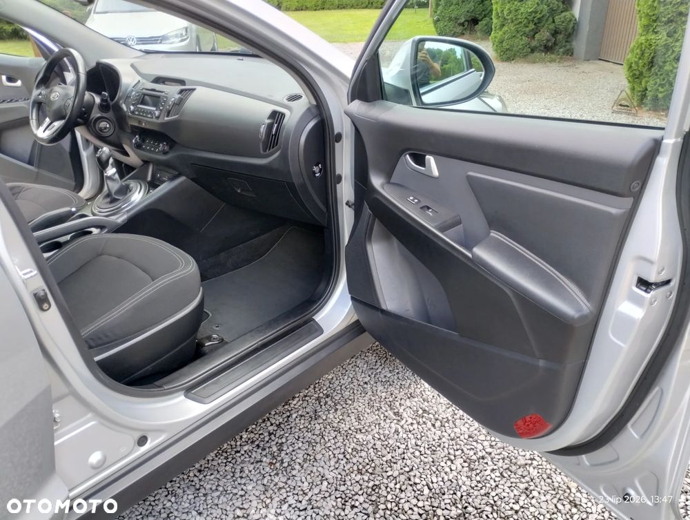 Kia Sportage 1.7 CRDI 2WD Attract - 32